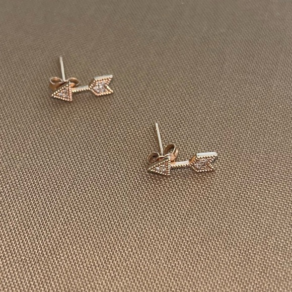 Rose gold (14k) pave diamond earrings - Picture 4 of 6
